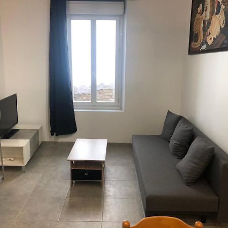 Appartement En Centre Ville Hyères Esterno foto