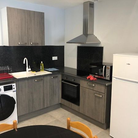 Appartement En Centre Ville Hyères Esterno foto