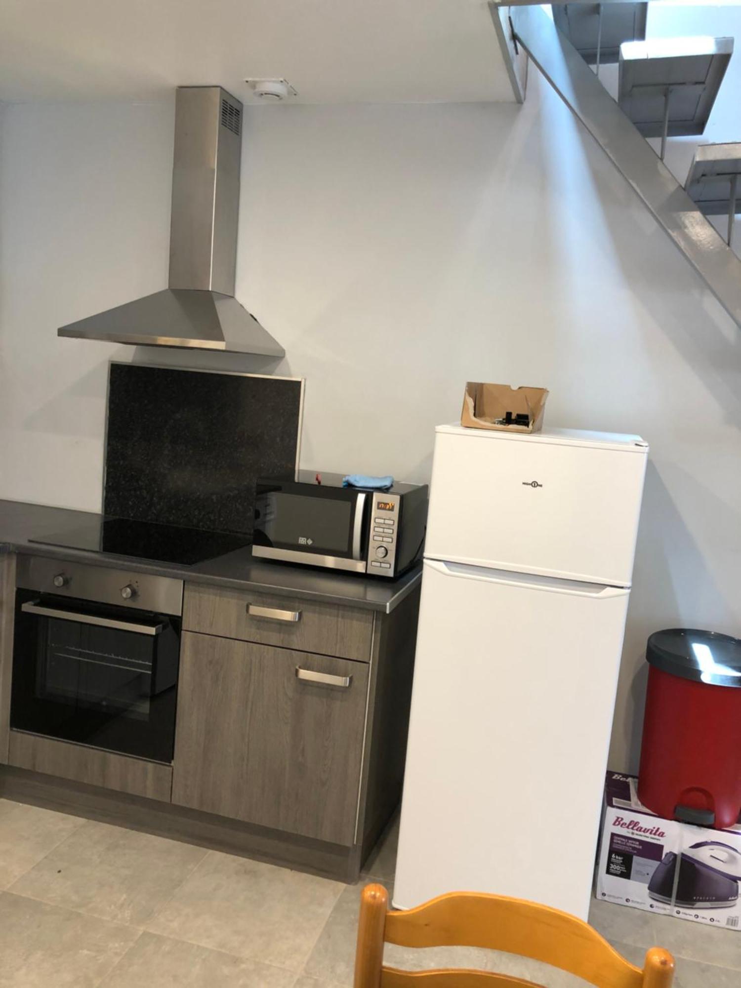 Appartement En Centre Ville Hyères Esterno foto