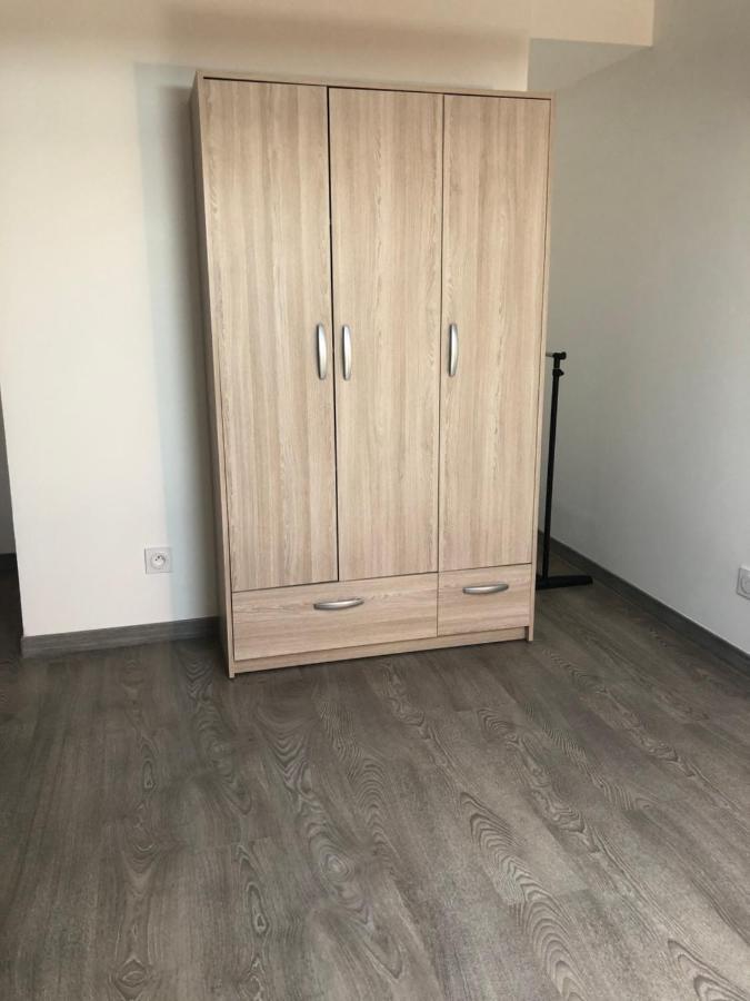 Appartement En Centre Ville Hyères Esterno foto